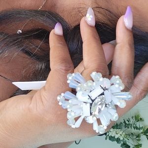 *NWT* White Cocktail Ring